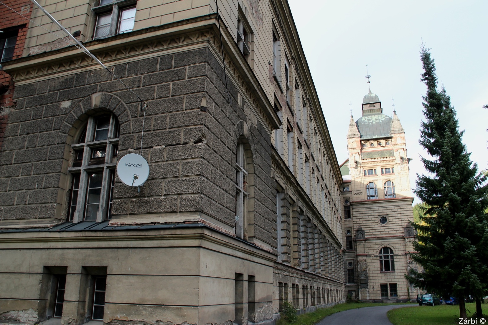 fabrika16635.JPG
